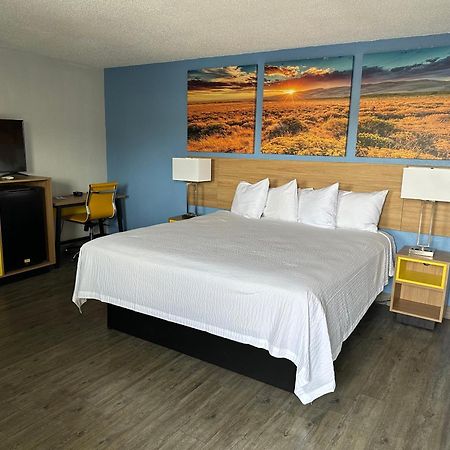 Days Inn By Wyndham Gatesville Dış mekan fotoğraf