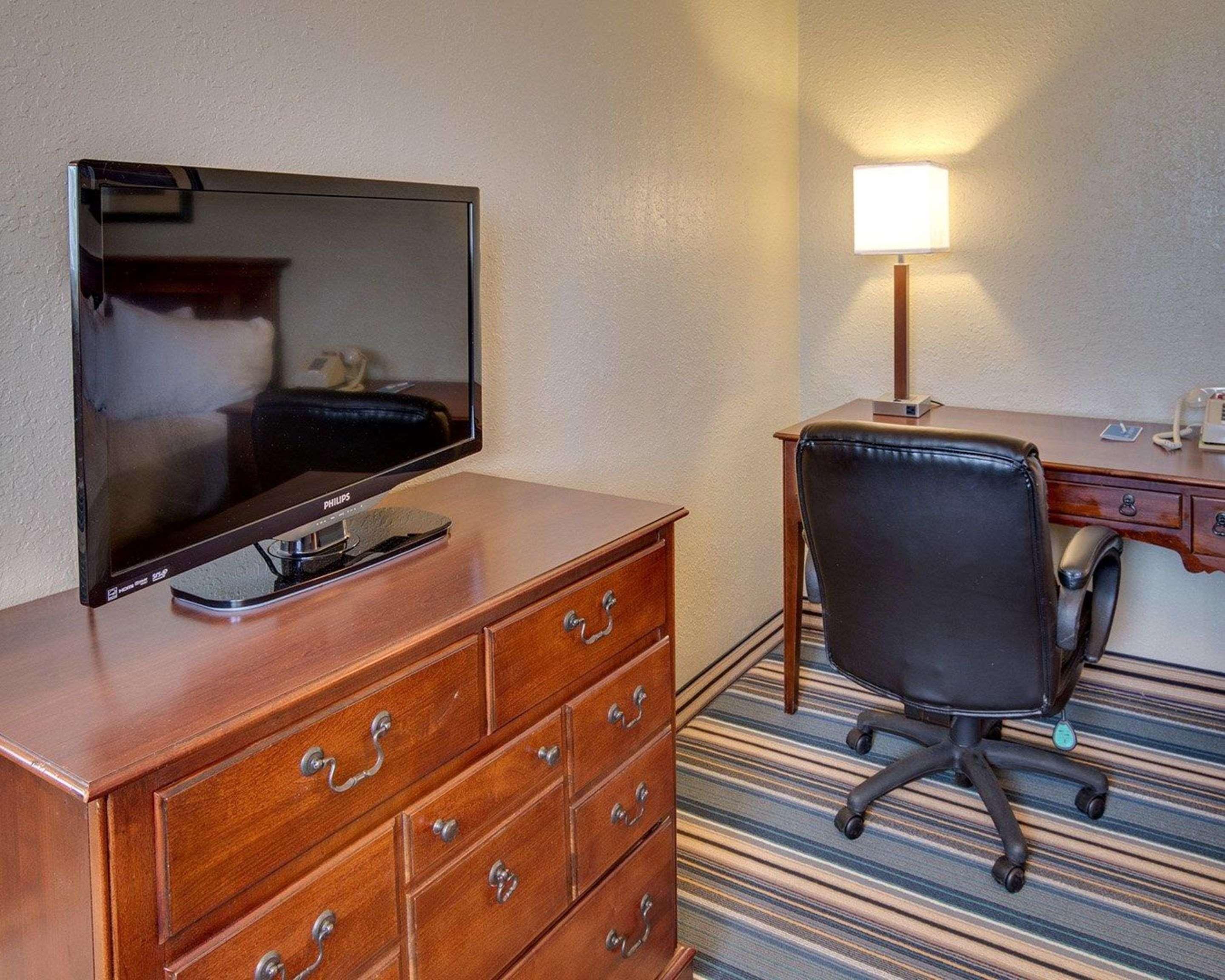 Days Inn By Wyndham Gatesville Dış mekan fotoğraf