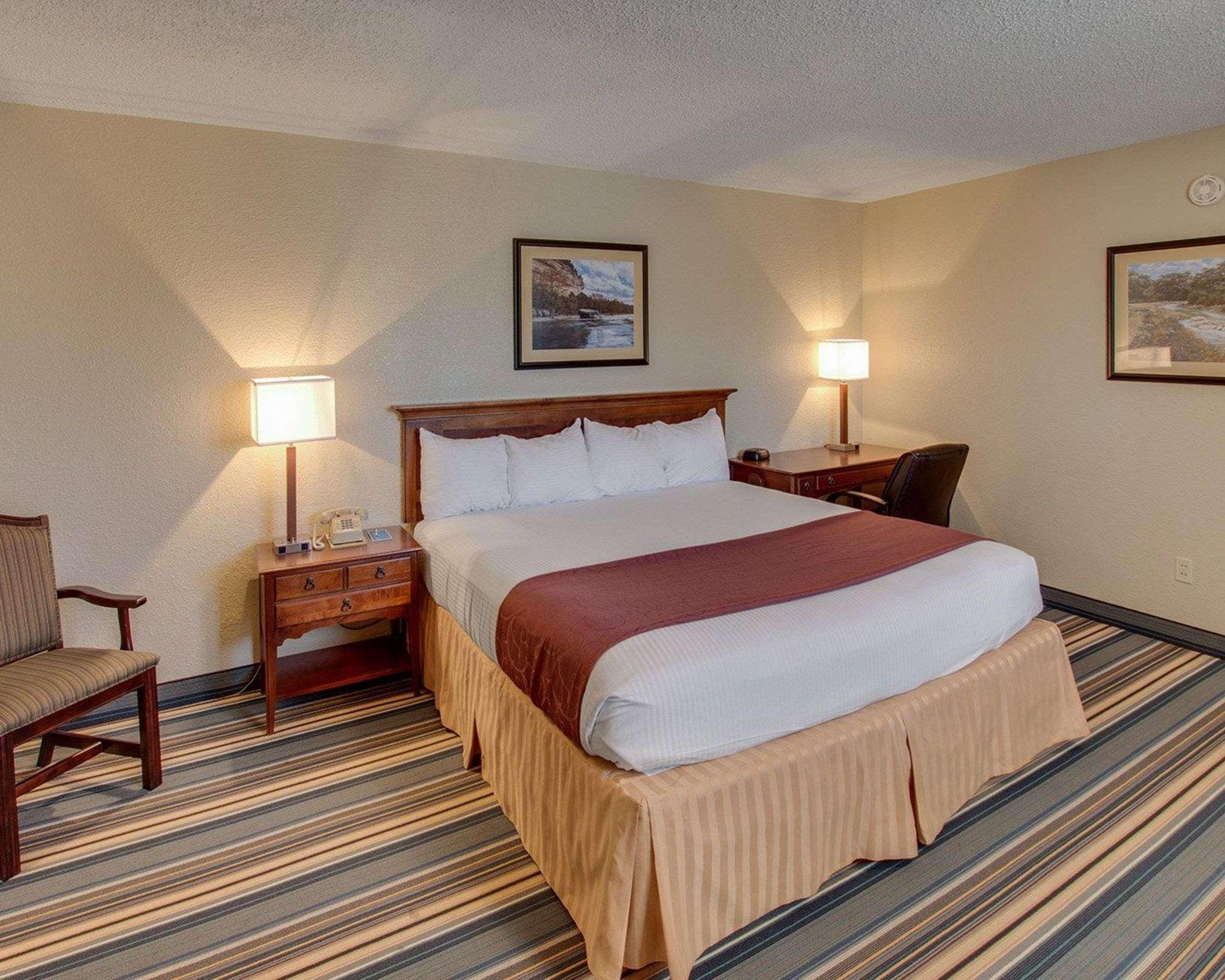 Days Inn By Wyndham Gatesville Dış mekan fotoğraf