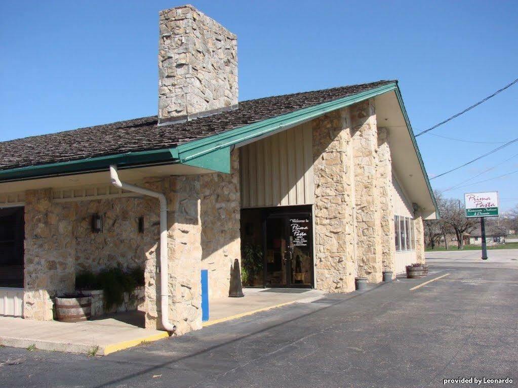 Days Inn By Wyndham Gatesville Dış mekan fotoğraf